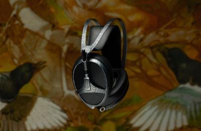 Epookkihenkiset Meze Audion kuulokkeet hakevat inspiraationsa luonnosta