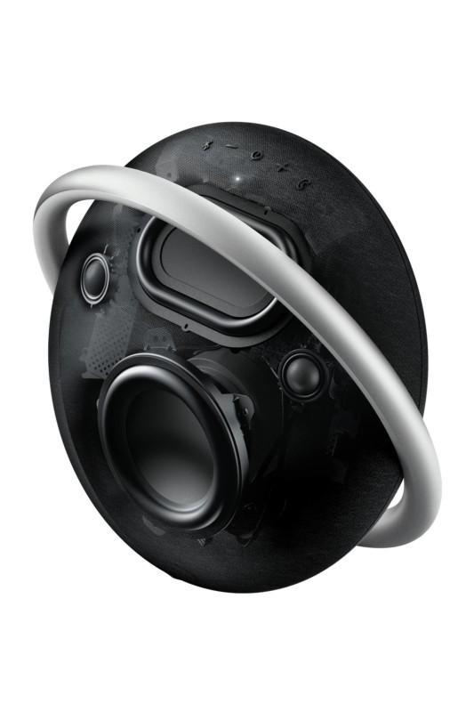 9112051 0004 HA HK Onyx Studio 8 BB EMEA BLACK Backview 20220419 RT V3 e1680594666788