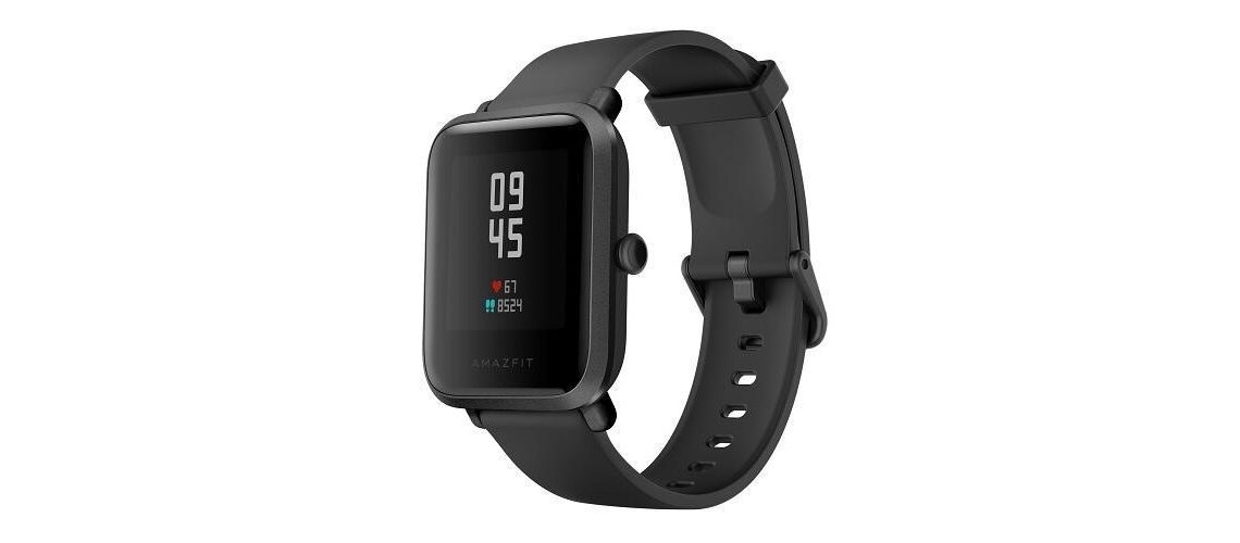 Lo smartwatch sportivo Amazfit Bip S colpisce per il suo design elegante e la lunga durata della batteria.