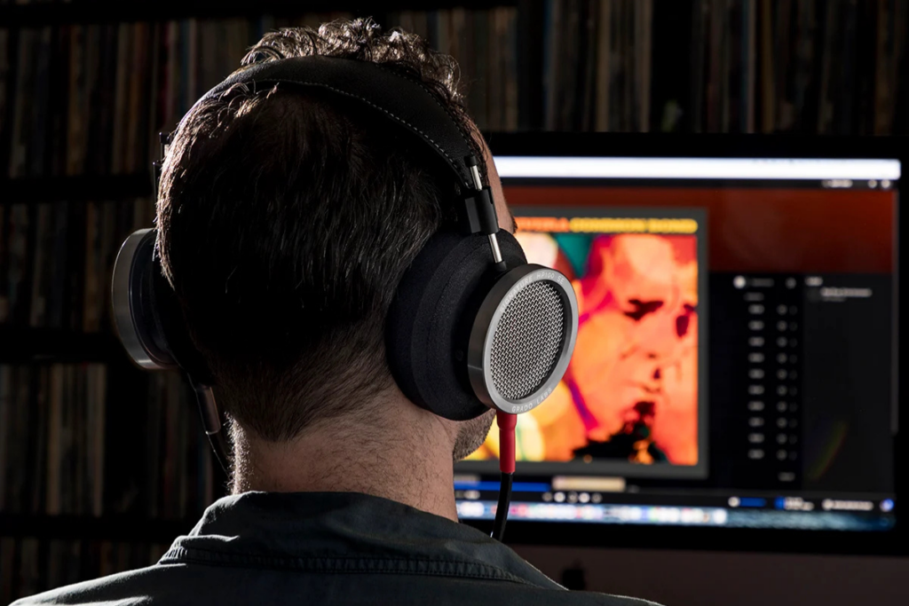 Grado Signature HP100 SE.