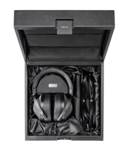 HM1611 SonyLur MDR Z1R B case2 V