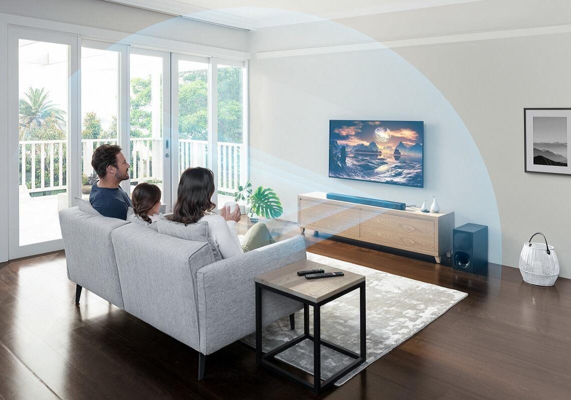 Sony laajentaa soundbar-mallistoaan uusilla HT-G700- ja HT-S20R -malleilla