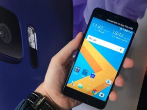 HTC U 11 web