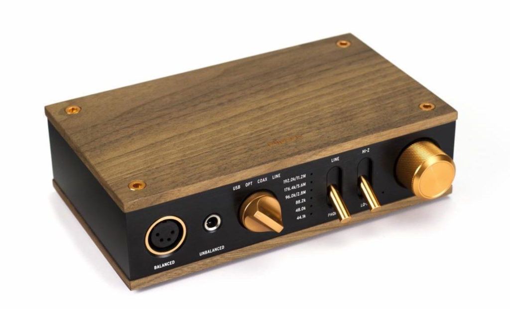 Heritage Headphone Amplifier e1523352663850