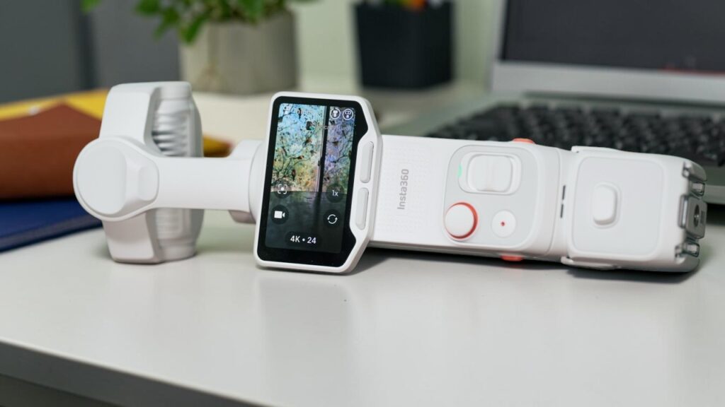 Insta360 Luna Ultra 1