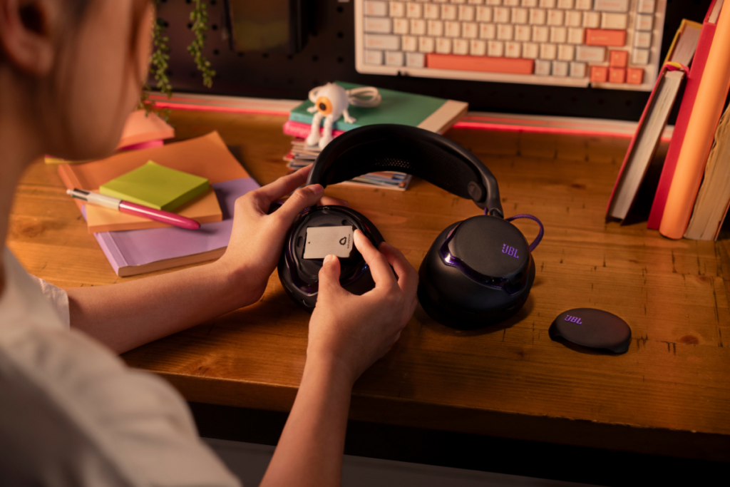 JBL Quantum 850.