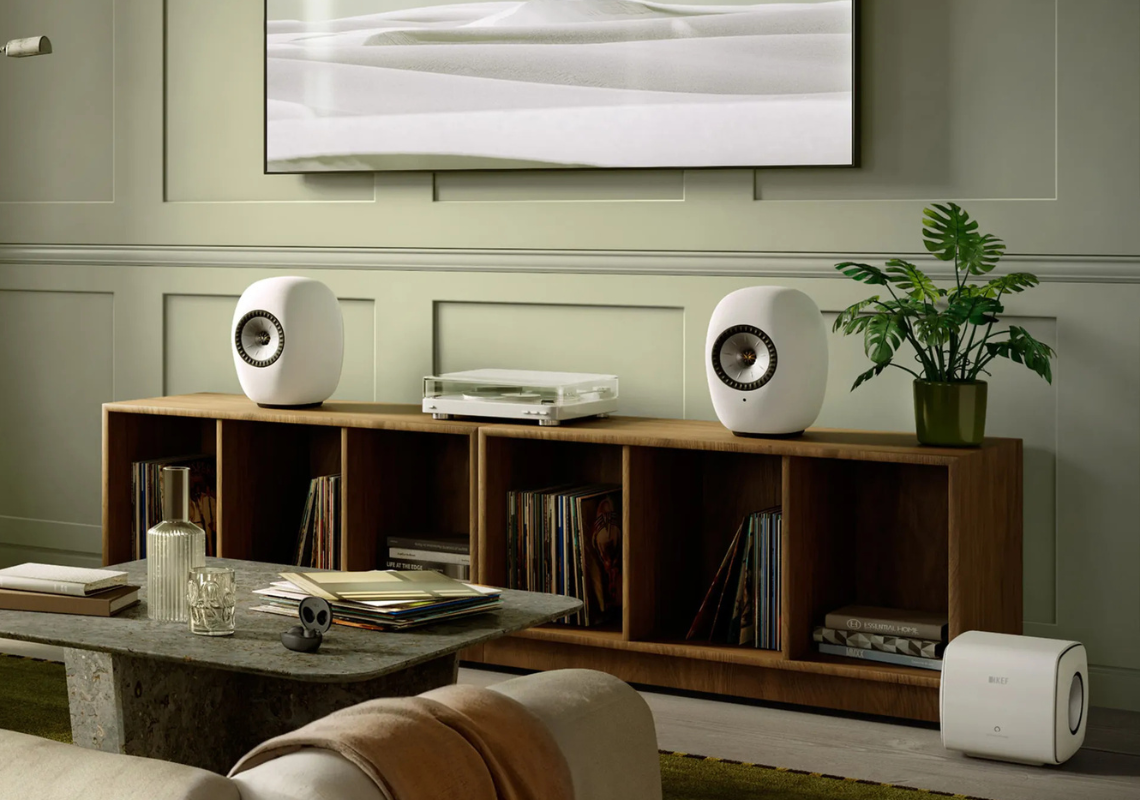 KEF LS LUXE vie langattoman hifin design-luokkaan – Ross Lovegroven muotoilu kätkee 760 wattia vahvistintehoa