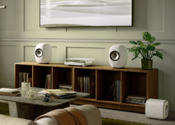 KEF LS LUXE vie langattoman hifin design-luokkaan – Ross Lovegroven muotoilu kätkee 760 wattia vahvistintehoa