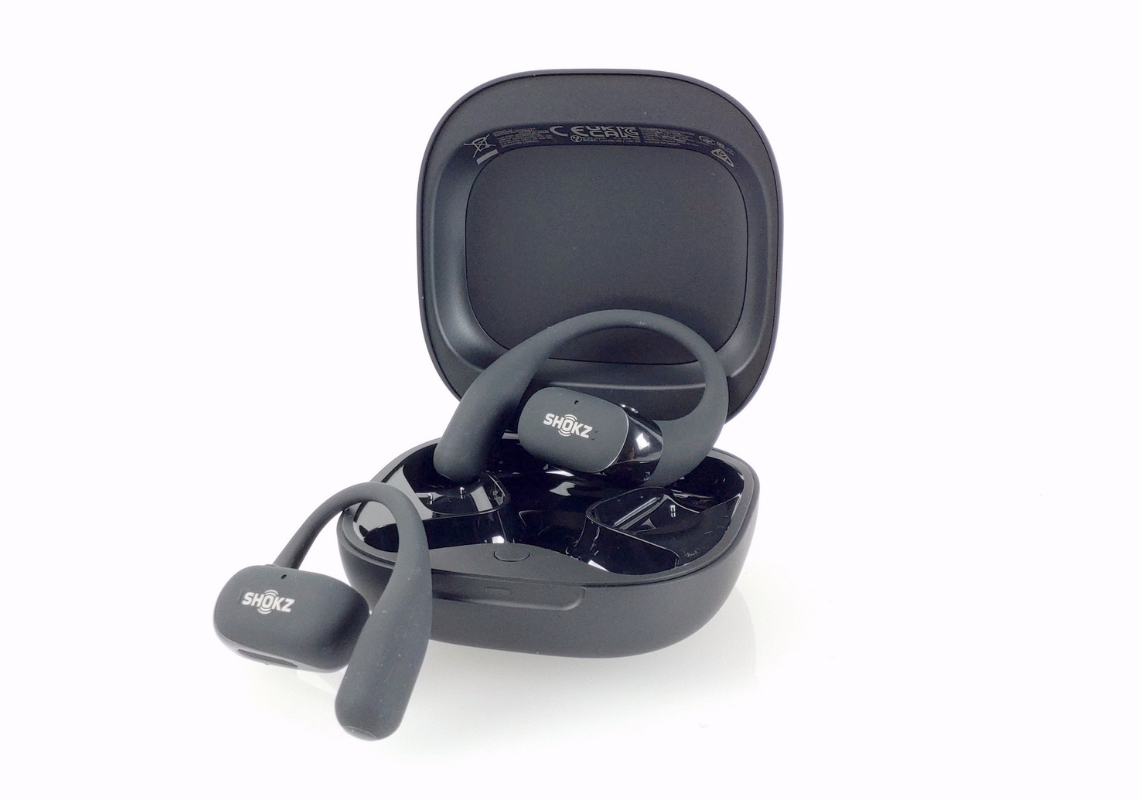 Kokeilu Shokz OpenFit 2 open ear kuulokkeet Avointa ja kevytta mobiiliaanta