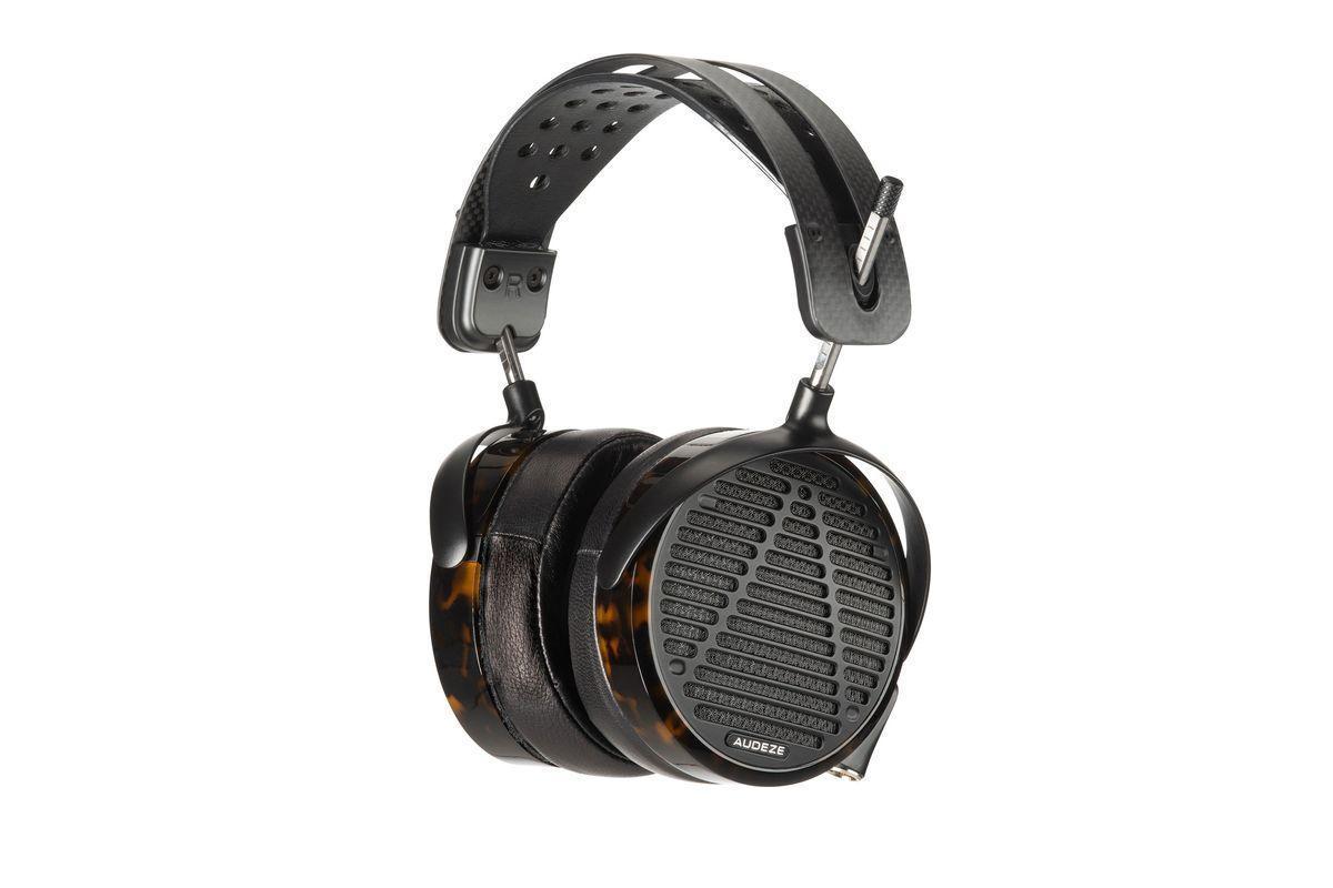 Audezelta uudet LCD-5-kuulokkeet malliston kalliimpaan päähän