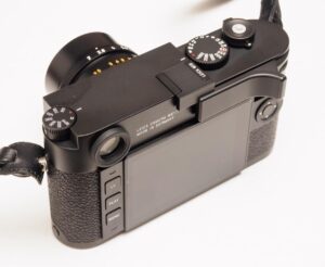 M10 102 web