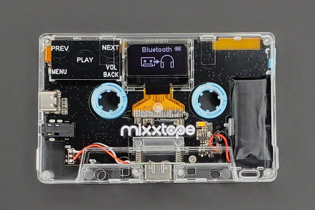 MIXXTAPE on C-kasetin muotoinen digitaalinen musiikkisoitin – jota voi käyttää myös kasettina!
