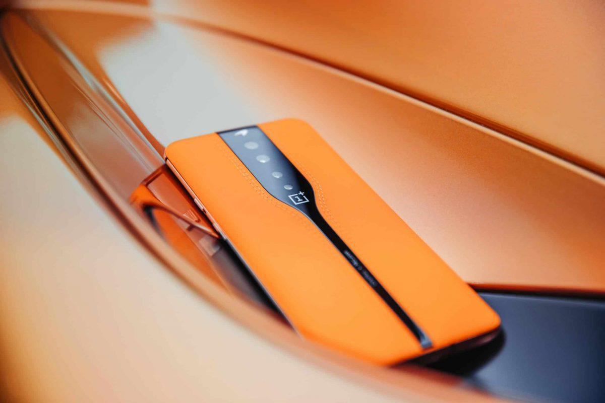 OnePlus esitteli erikoislaatuisen konseptipuhelimen – kamerat katoavat näkyvistä elektrokromaattisen lasin ansiosta