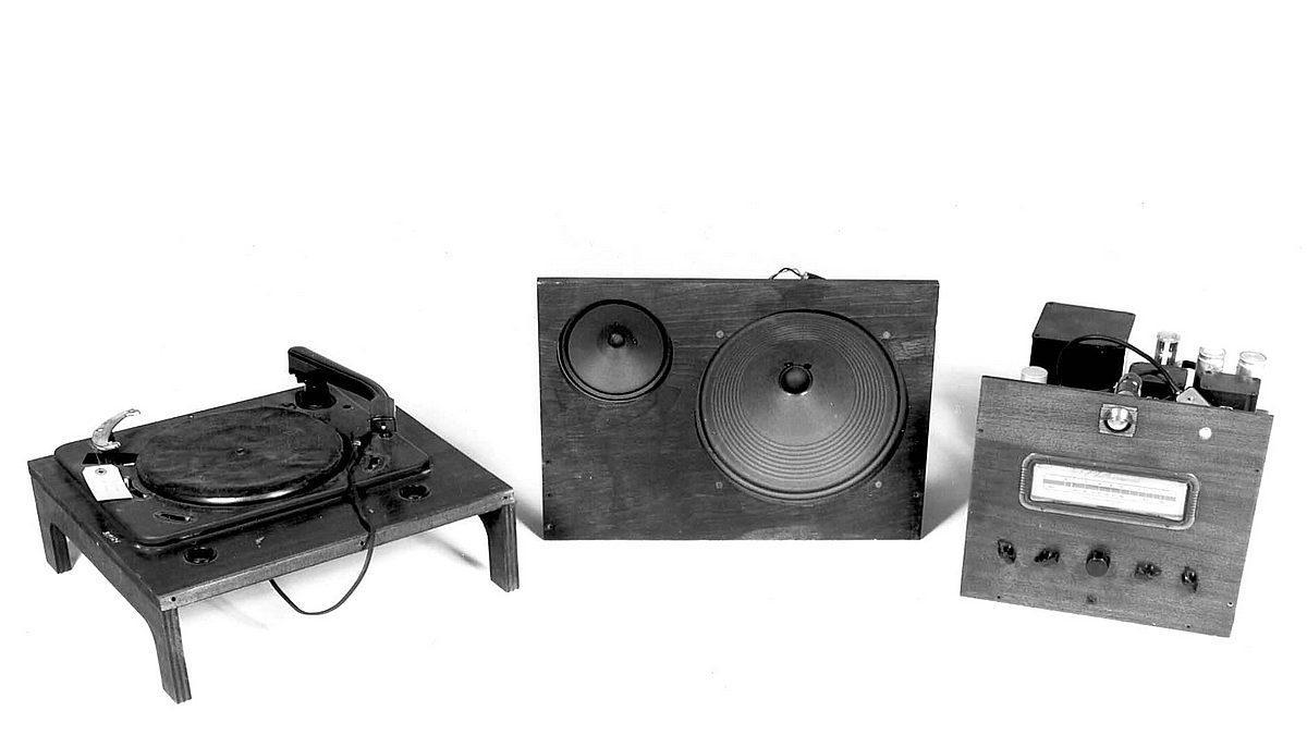 Philharmonic Futura K1 osia NETTI