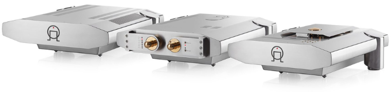 Primare SPA25 Prisma Audiofiilin AV vahvistin 12