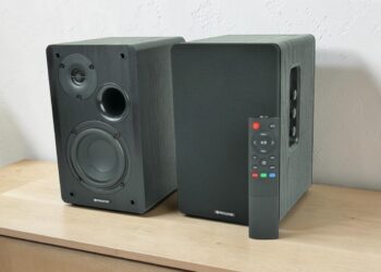 KOKEILUSSA ProCaster S3 -kompaktit aktiiviset monitoimikaiuttimet