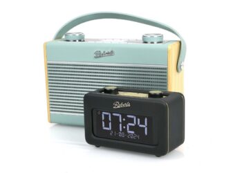 Hifiluokan herätystä ja kannettava radio verkkosoittimella – Kokeiltavana Robert Radio Revival Rest ja Rambler Max