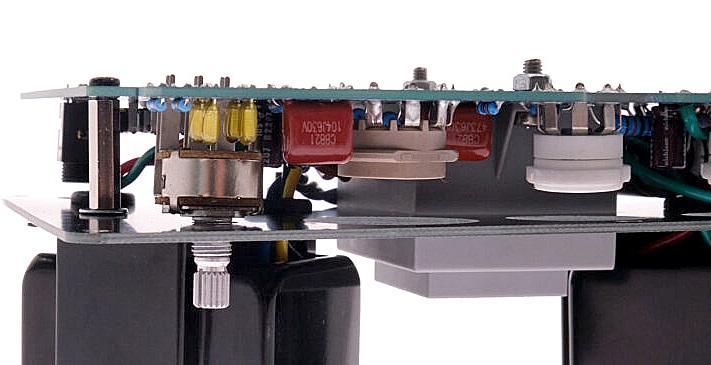 UralTone EL95 Micro amp Potikka 1