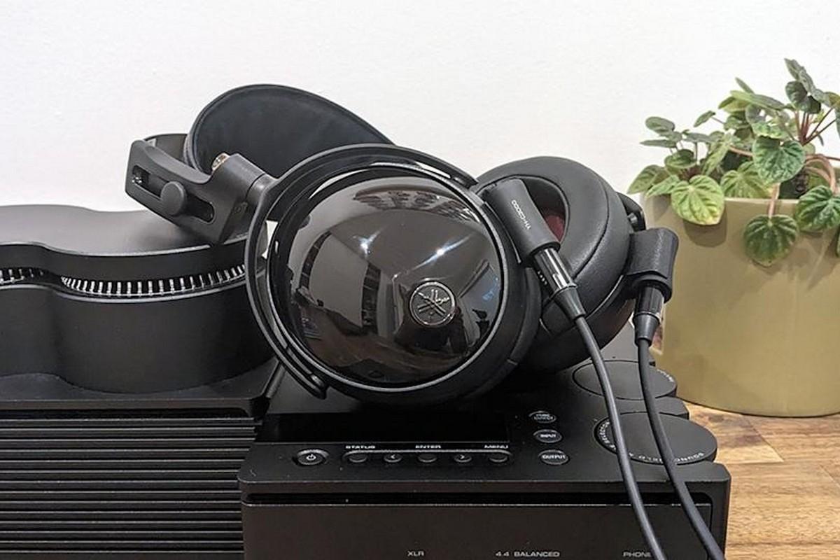 Yamaha YH 3000