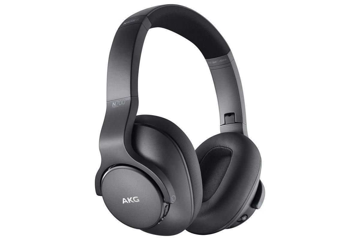 Testissä AKG N700NCM2 -vastamelukuulokkeet – Napakalla otteella melua vastaan