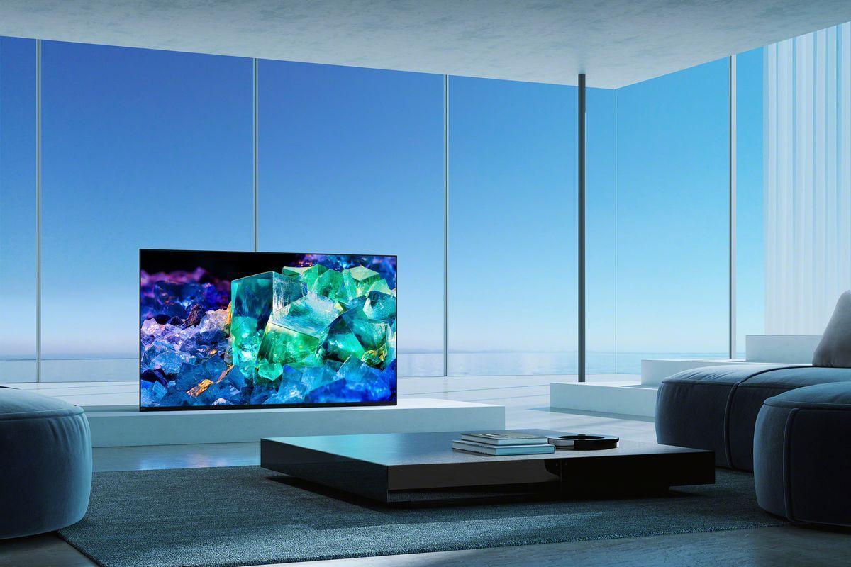 Sonyltä uudella QD-OLED-paneelilla varustettu televisio