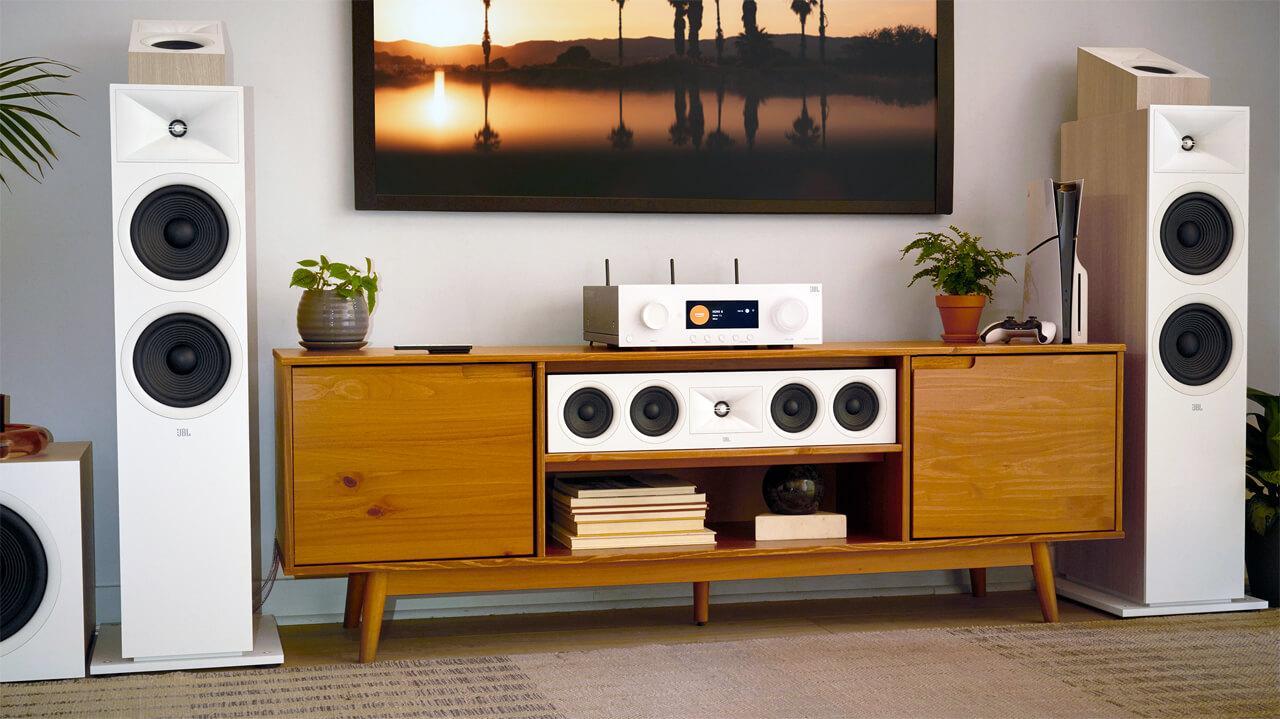 JBL esittelee uuden Stage 2 -kaiutinsarjansa