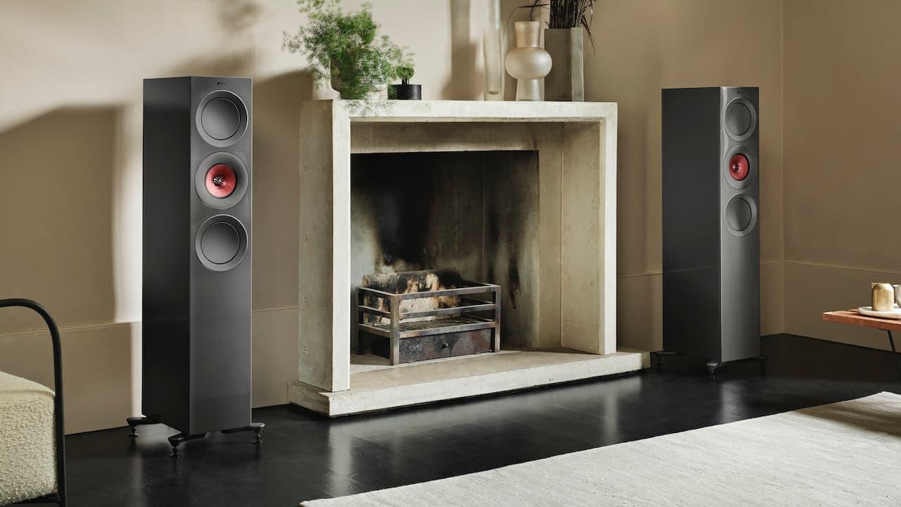 kef r7 meta loudspeakers lifestyle