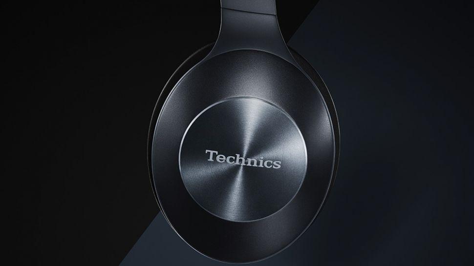 Technics julkisti kahdet langattomat kuulokkeet – toisissa vastamelutoiminto