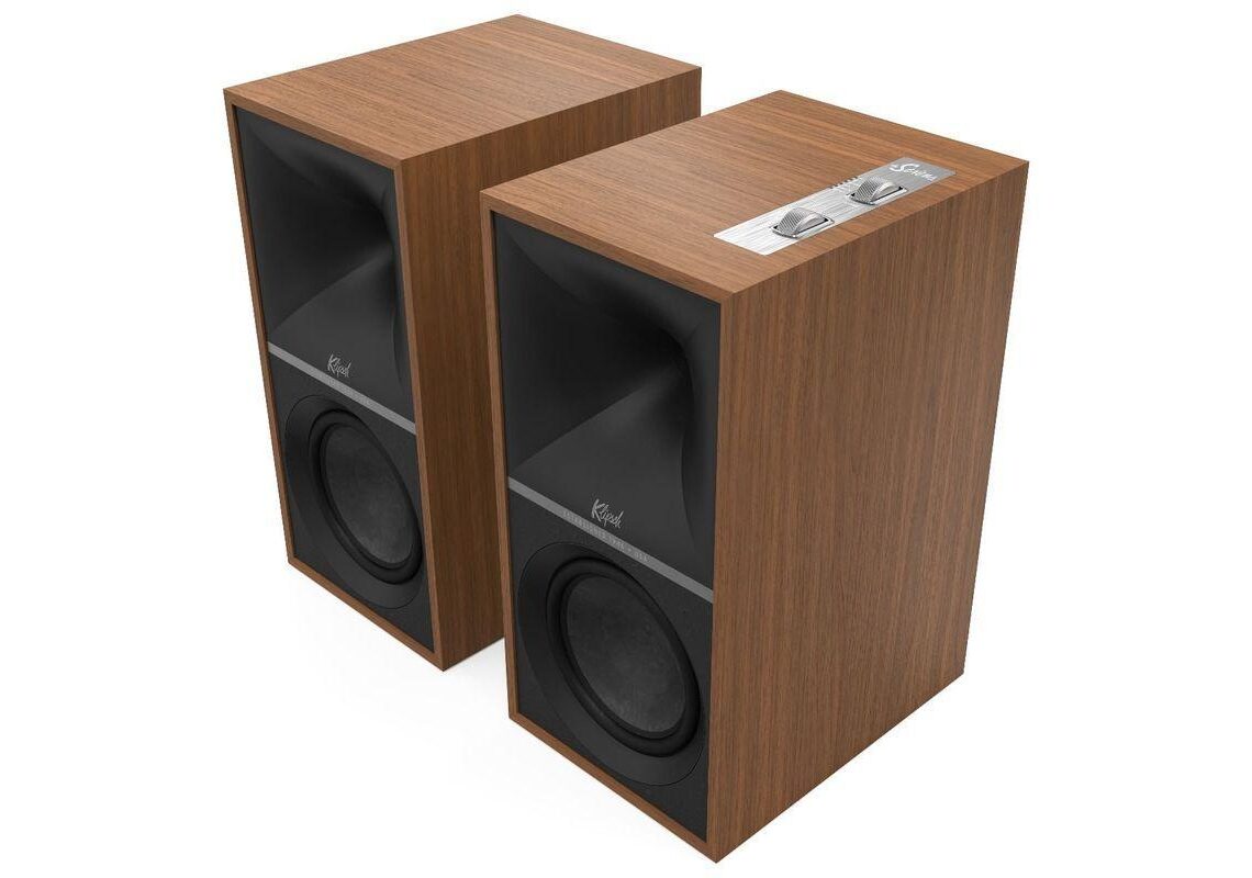 Klipsch aggiunge un modello più grande alla sua gamma di altoparlanti attivi.